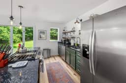 Charming & Renovated Stowe 4 BR Getaway