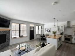 Luxury Townhouse, Stowe, VT Kosher Style Kitchen - Image 4