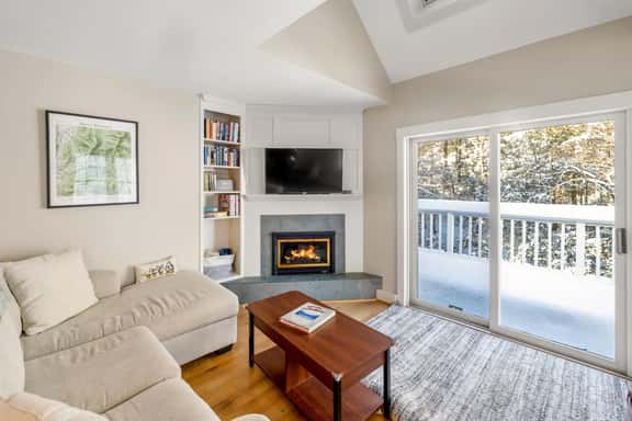 Green Mountain Getaway on Main - Image 1