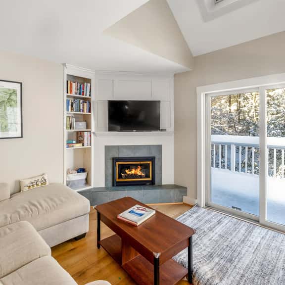 Green Mountain Getaway on Main - Image 1