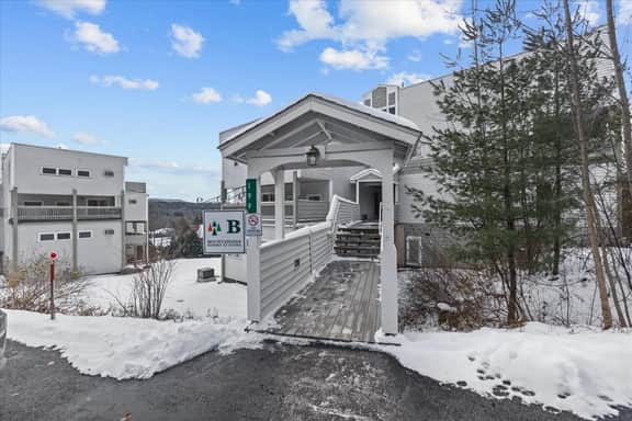 Mountain Haven | Cozy Stowe Escape - Image 2