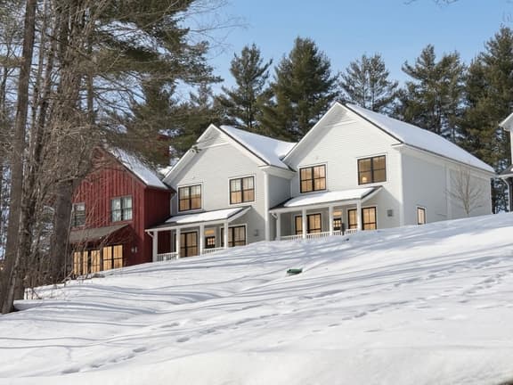 Luxury Townhouse, Stowe, VT Kosher Style Kitchen - Image 1
